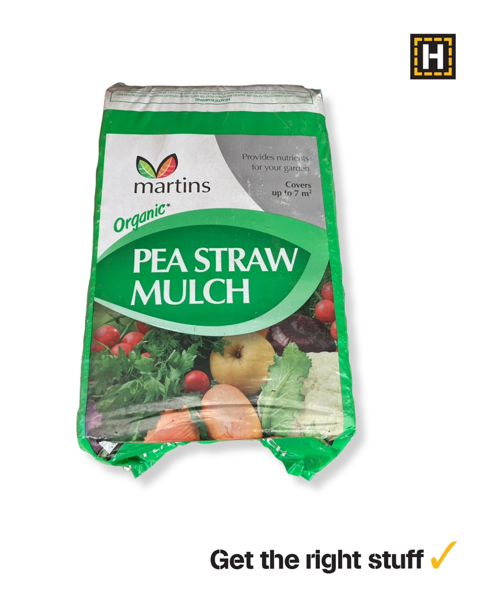 Martins Organic Pea Straw Mulch 11Kg
